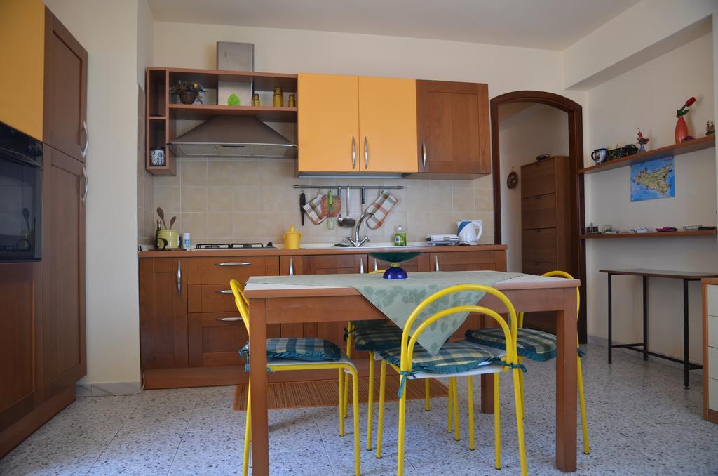 Casa Susanna Fondachello  Dış mekan fotoğraf