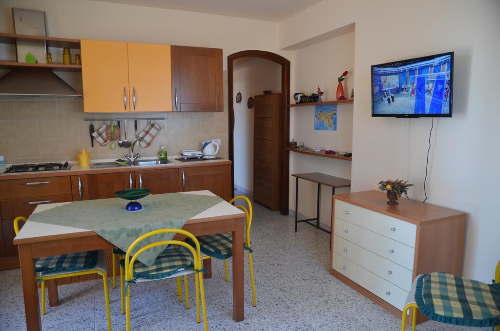 Casa Susanna Fondachello  Dış mekan fotoğraf