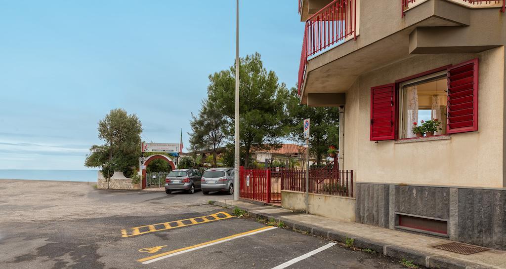 Casa Susanna Fondachello  Dış mekan fotoğraf